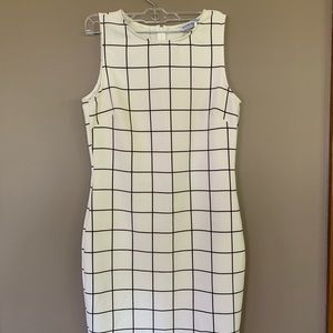 Fashion nova white grid dress size L